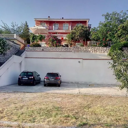 With A Parking Space - 17596 Novi Vinodolski